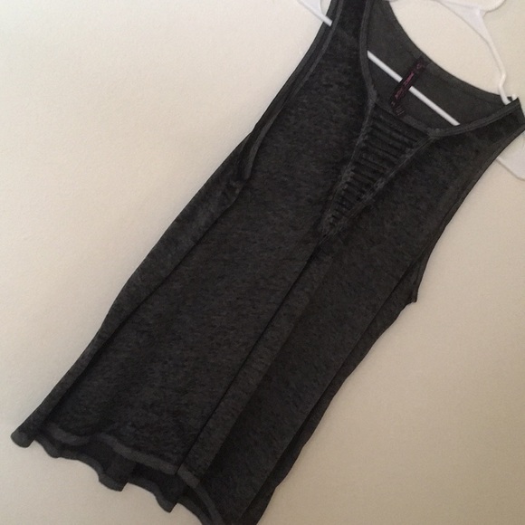Betsey Johnson Tank Top - Picture 1 of 3